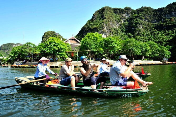Ninh Binh Trang An Bai Dinh and Mua Cave Trip From Hanoi - What Sets This Tour Apart?