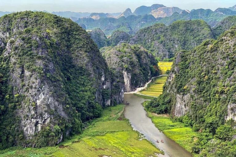 Ninh Binh : Trang An Boat Ride , Bich Dong, Mua Cave Sunset - Practical Details and Tips
