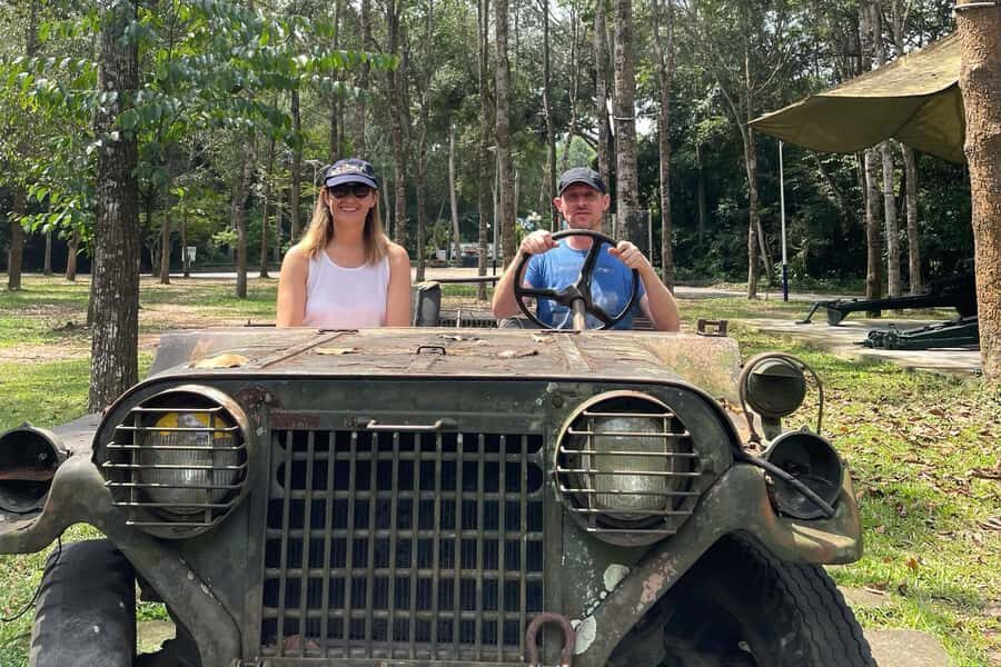 Non Touristy - Bn Dc Cu Chi Tunnel - The Value of This Tour