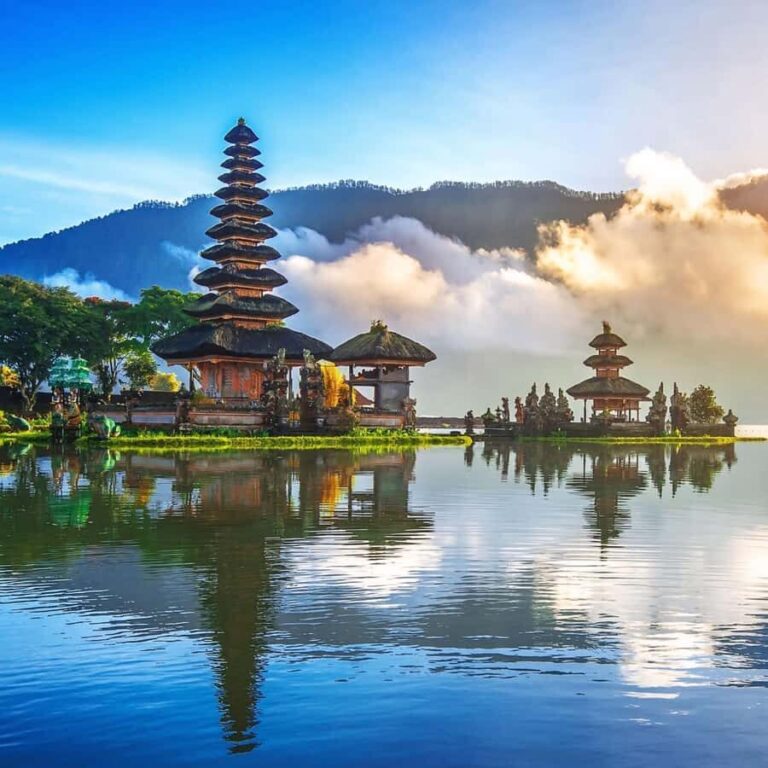 North Bali: Ulun Danu, Waterfalls, Swing and Monkey Forest - Exploring Wanagiri Hidden Hill: The Perfect Sunrise Start