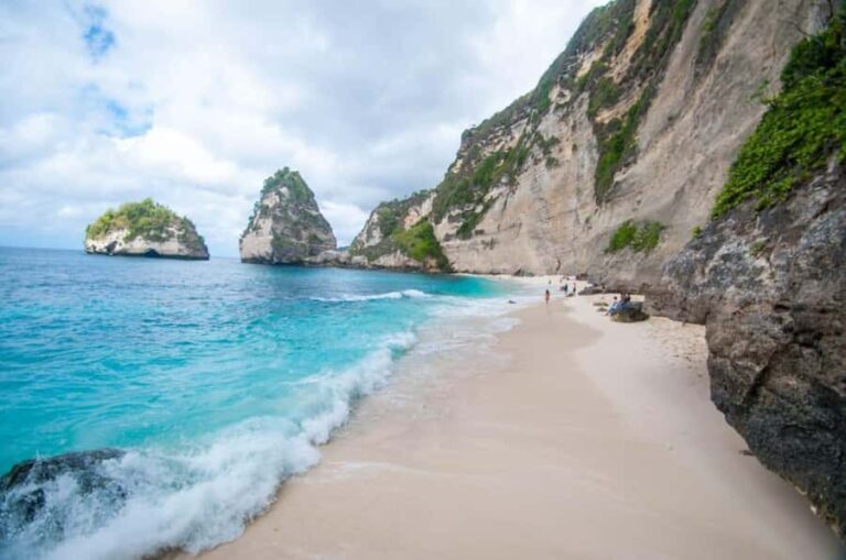 Nusa Penida: Private Car Rental - Authentic Experiences and Extra Touches