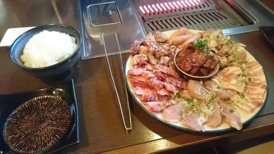 Okinawa: Private Night Izakaya Tour With Photo (4hours) - Why This Tour Stands Out