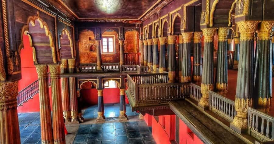 Old Bangalore Walking Tour: Palace, Fort, Temples & Market - Value and Who Should Consider This Tour