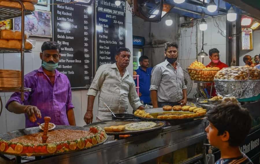 Old Delhi: Guided Street Food Tour w/ Private Transportation - Why This Tour Works Well