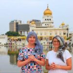 Old & New Delhi City Tour  Half or Full Day Options - Itinerary Breakdown: Old Delhi – The Chaotic Charm