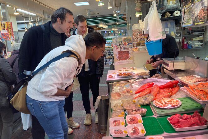 Old Town Nagata Tour with Sushi Roll Making - Group Size, Timing, and Practicalities