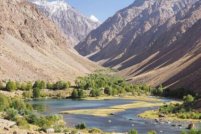 One Day Tour of Seven Lakes in Tajikistan from Samarkand - Who Should Consider This Tour?