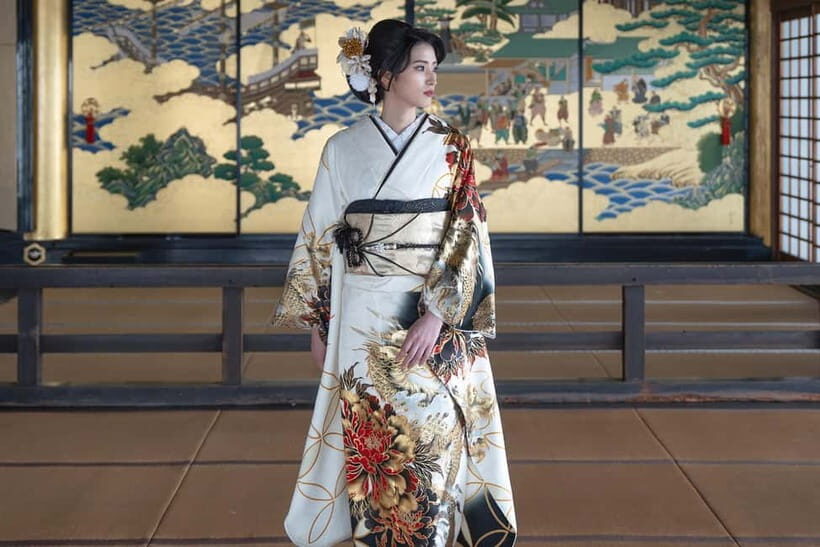 Osaka: High-Class Furisode Kimono 1-Day Rental - Who Should Book This Experience?