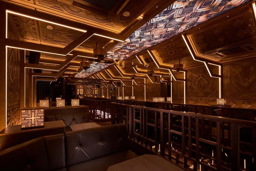 Osaka: Host Club Experience with Unlimited Drinks - Meeting Point & Practical Details