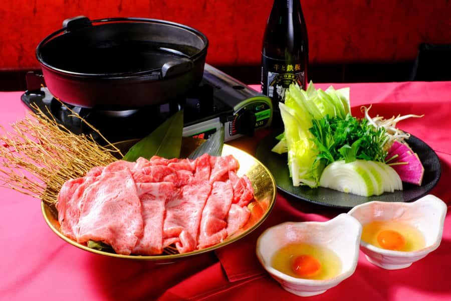 Osaka: Kobe Beef Sukiyaki & Shabu-Shabu Dining Experience - What to Expect from the Experience