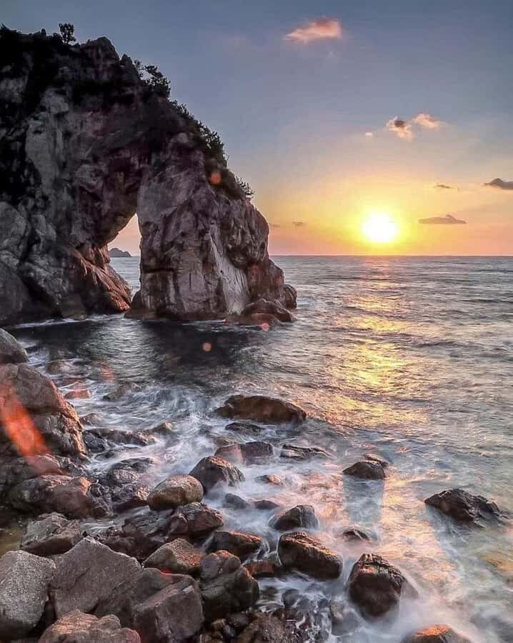 Osaka/Kyoto: Mt. Koya & Nachi Falls UNESCO Private Day Tour - Transportation & Practical Details