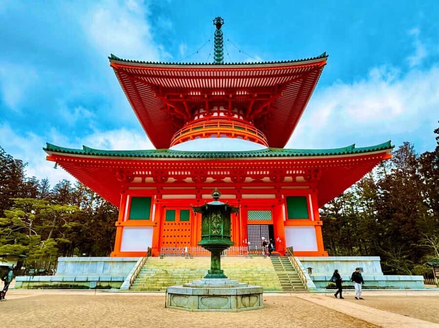 Osaka/Kyoto: Mt. Koya & Nachi Falls UNESCO Private Day Tour - The Journey Begins: Seamless and Luxurious Transportation