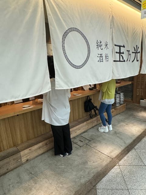 Osaka: Private Barhopping Tour - Unique Bars in 2 Hours - What Makes the Bars Special?  