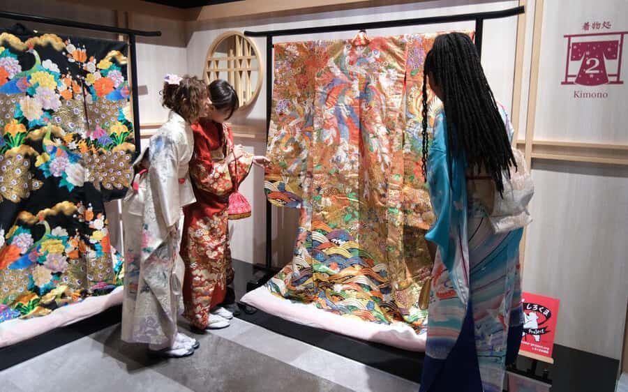Osaka: Samurai Armor and Traditional Cultural Experiences - What Makes This Tour Stand Out?