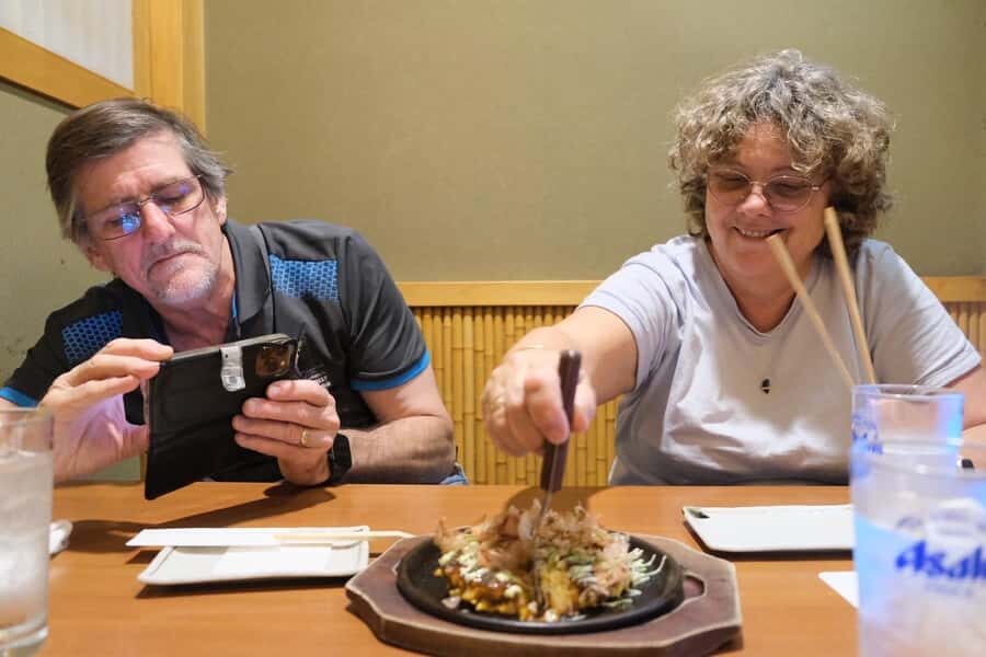 Osaka : Taste All Must-Try Local Dishes and Sweets! (2h) - What Makes This Tour Stand Out?