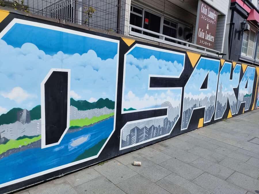 Osaka: Top Sights & Secrets Tour with a Local Guide - What Makes This Tour Stand Out?