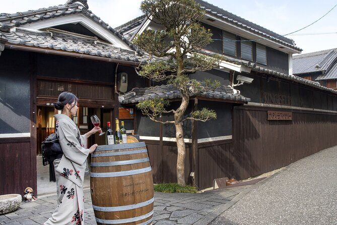 Osaka Wine Walking Tour: Japans Oldest Winery Historic town - A Closer Look at the Osaka Wine and Historic Town Tour