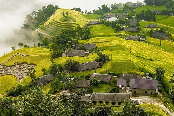 Package Ha Giang Loop Tour by Car 4 Days 3 Nights - Day 1: Getting to Know the Local Landscape