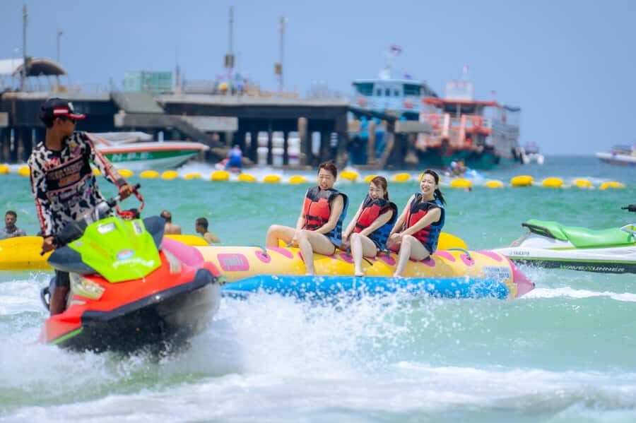 Pattaya: Coral Island Speedboat Tour with Indian Buffet - How the Tour Unfolds