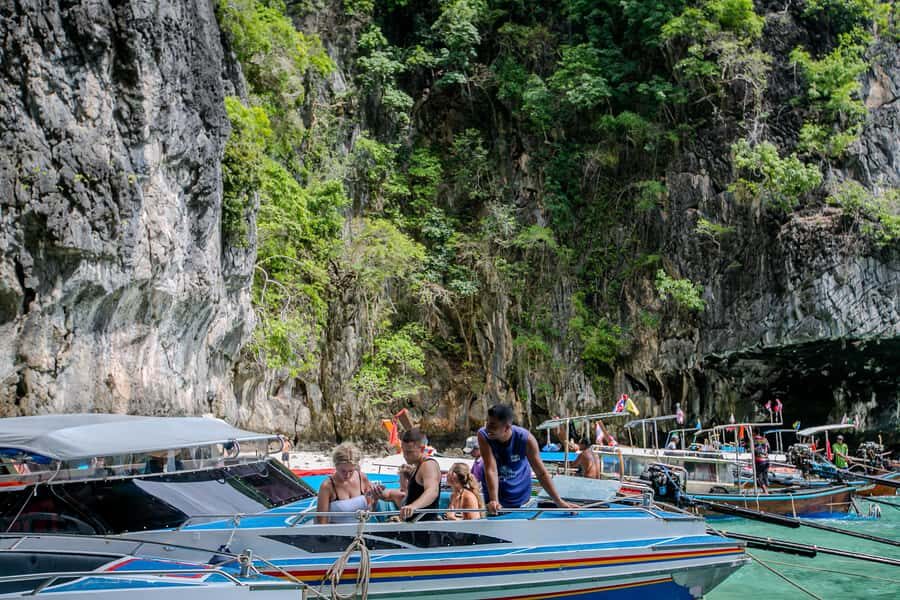 Phi Phi: 7 Islands Speed Boat Tour with Sunset and Plankton - An In-Depth Review of the Phi Phi 7 Islands Speed Boat Tour