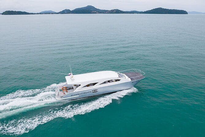 Phi Phi-Bamboo by Speed Catamaran Boat - How the Experience Feels