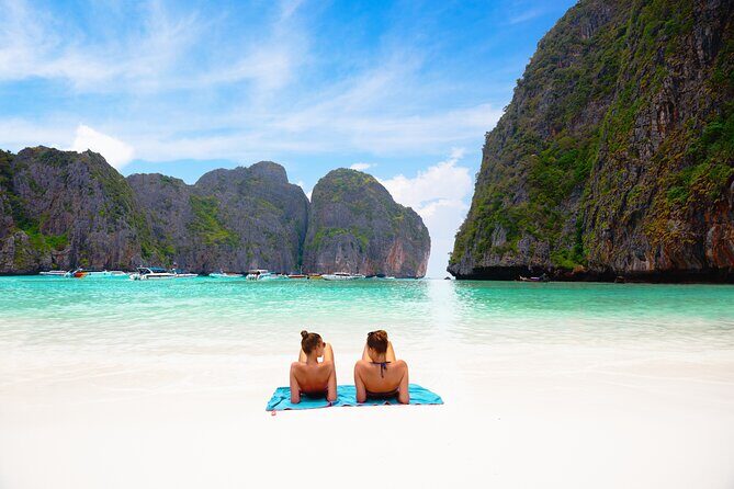 Phi Phi Islands Sightseeing Tour by Speedboat with Buffet Lunch - Pileh Bay: The Lagoon of Dreams