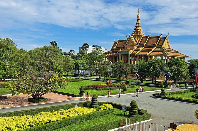 Phnom Penh Full Day City Tour - The Royal Palace and Silver Pagoda