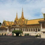 Phnom Penh: Full-Day City Tour with Experienced Tour Guide - Who Should Take This Tour?