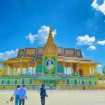 Phnom Penh Hop-on Hop-off Highlight Tour including Killing Fields - Transportation and Group Size