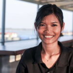 Phnom Penh: Mekong Sunset Dinner Cruise with Live Music - Who Should Consider This Experience?