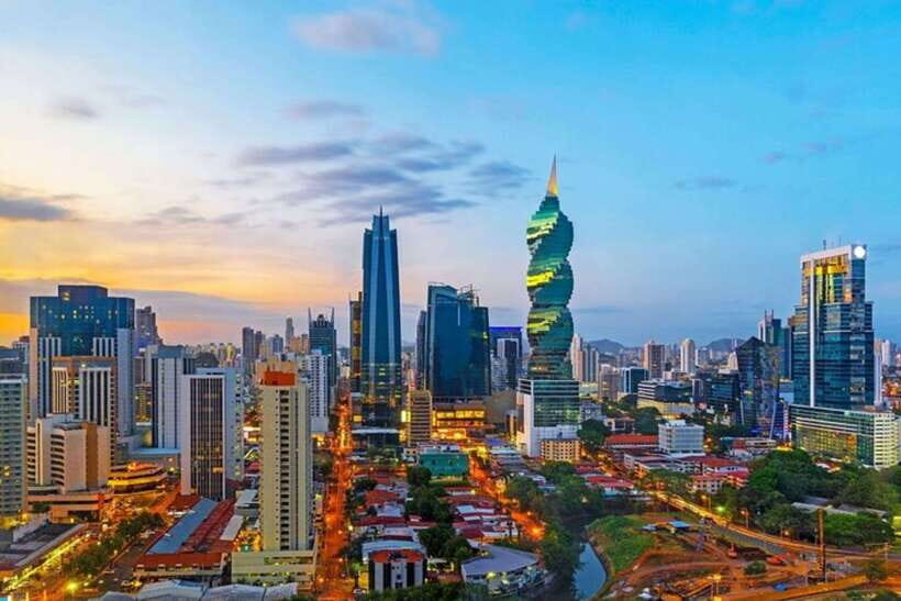 Phnom Penh: Private custom tour with a local guide - Who Should Consider This Tour?