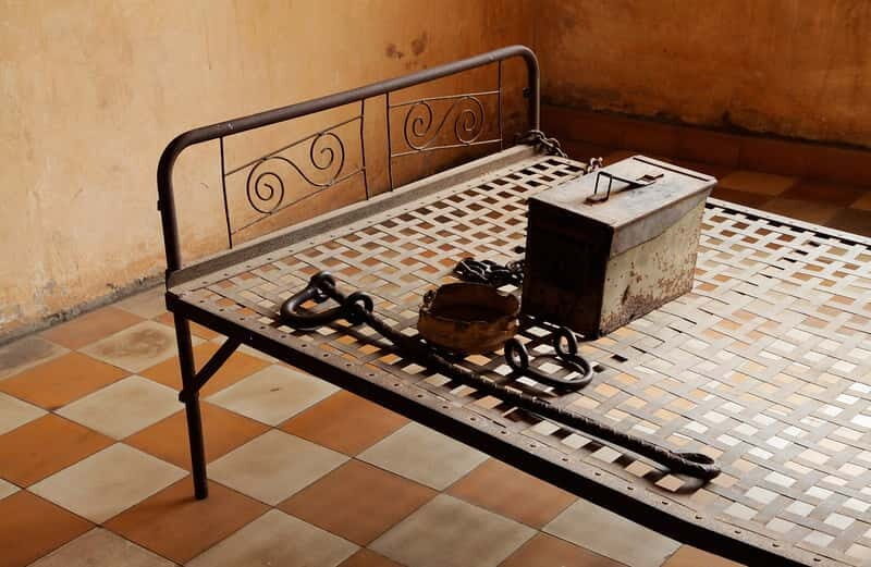 Phnom Penh Private Tour: Royal Palace, Silver Pagoda, S-21 - The Darker Side — Tuol Sleng Museum