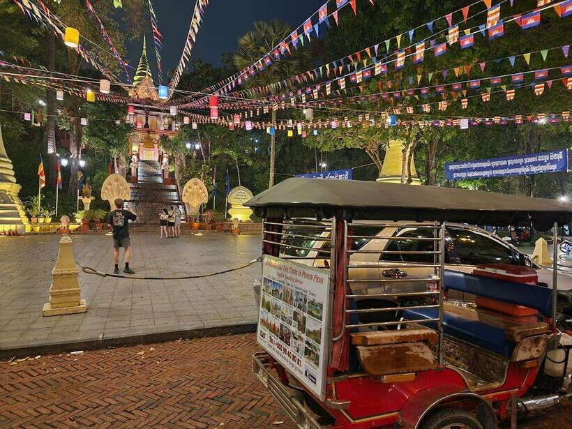 Phnom Penh: Private Tuk-Tuk Tour with English-Speaking - The Itinerary: Breaking Down the Highlights