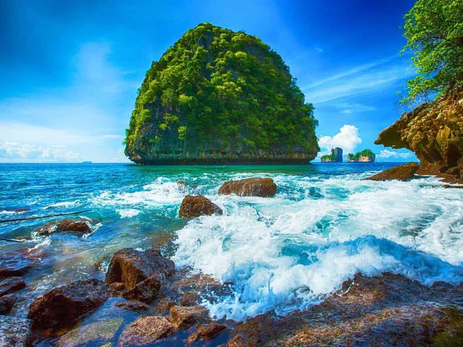 Phuket: Early Speedboat to Phi Phi, Bamboo, Snorkel & Lunch - Practical Details and What to Expect