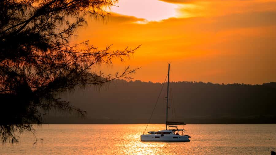 Phuket: James Bond Island and Phang Nga Bay Speedboat Tour - What Makes This Tour Special