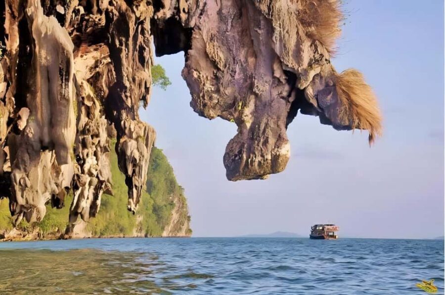 Phuket: Phang Nga,Hong & James Bond Islands by Big Boat - Exploring Panak Island