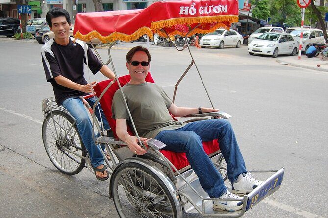 Plane and Minibus Da Nang Private 9-Day Experience - FAQs