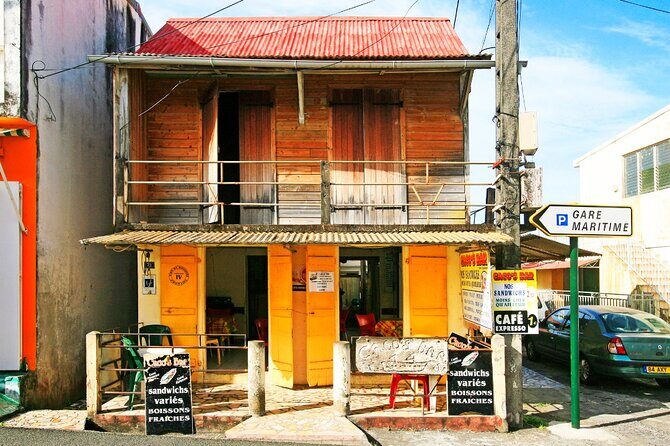 Pointe à Pitre City Tour, Island Stopover, and Beach Breaks - Transport & Comfort