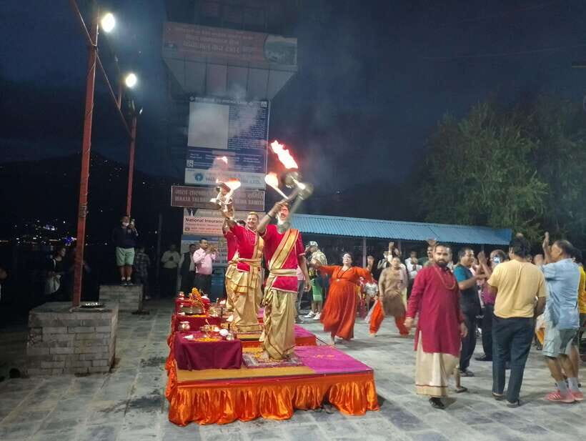 Pokhara: Aarati Ceremony at Phewa Lake with Barahi Temple - The Experience in Detail