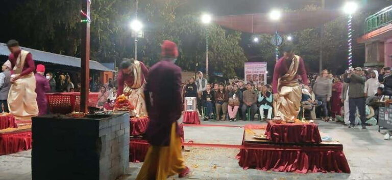 Pokhara: Tal Barahi Temple Aarati Ceremony with Hotel Pickup - Learning the Myths and History