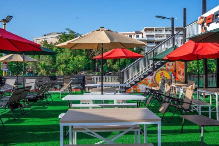 Poko Loko Floating bar: Morning Splash Montego Bay - Good To Know  