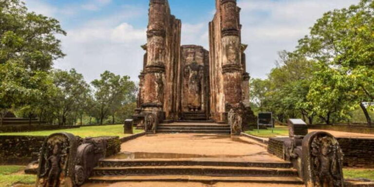 Polonnaruwa Day Tour With Minneriya NP Elephant Safari - Who Will Enjoy This Tour?