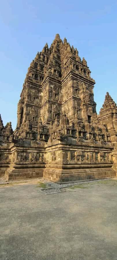 Prambanan Temple: Half-Day Guided Tour From Yogyakarta - In-Depth Look at the Itinerary