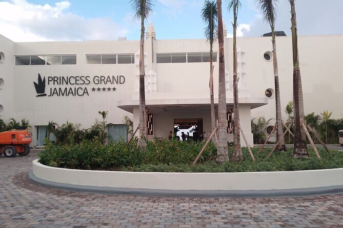 Princess Grand Jamaica Private Airport Transfer from Montego Bay - Why Choose This Private Airport Transfer?