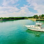 Private 34ft Yacht Charter to Lazarus Island - Who Should Consider This Experience