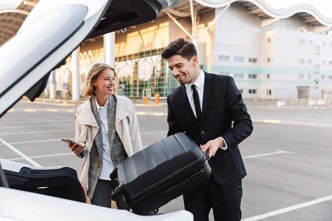 Private Airport Transfer to Montego Bay Accommodations from MBJ - What to Expect from the Transfer Service