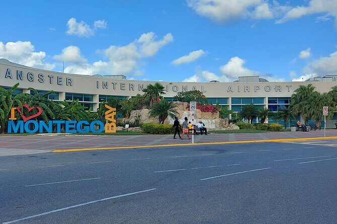 Private Airport Transport Montego Bay to Ocho Rios - The Transfer in Context: What Travelers Might Expect