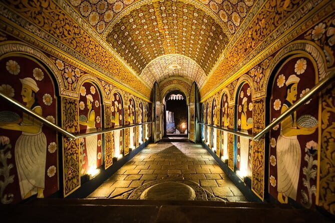 Private All Inclusive Day Tour to Kandy from Colombo and Negombo - The Itinerary Breakdown