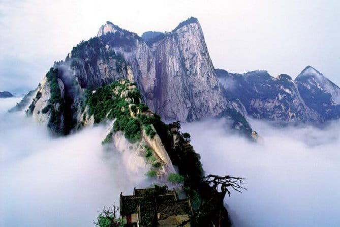 Private Customizable Day Tour of Mountain Huashan with Entrance Cable Shuttle Fee - An In-Depth Look at the Mount Huashan Day Tour