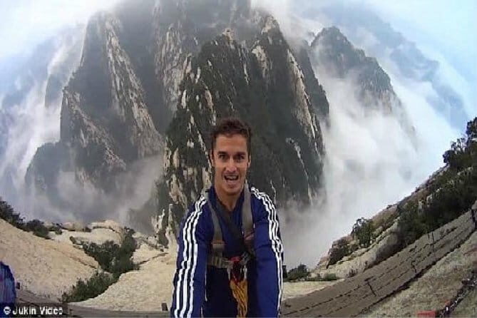 Private Customizable Day Tour of Mountain Huashan with Entrance Cable Shuttle Fee - Practical Tips for Your Huashan Visit